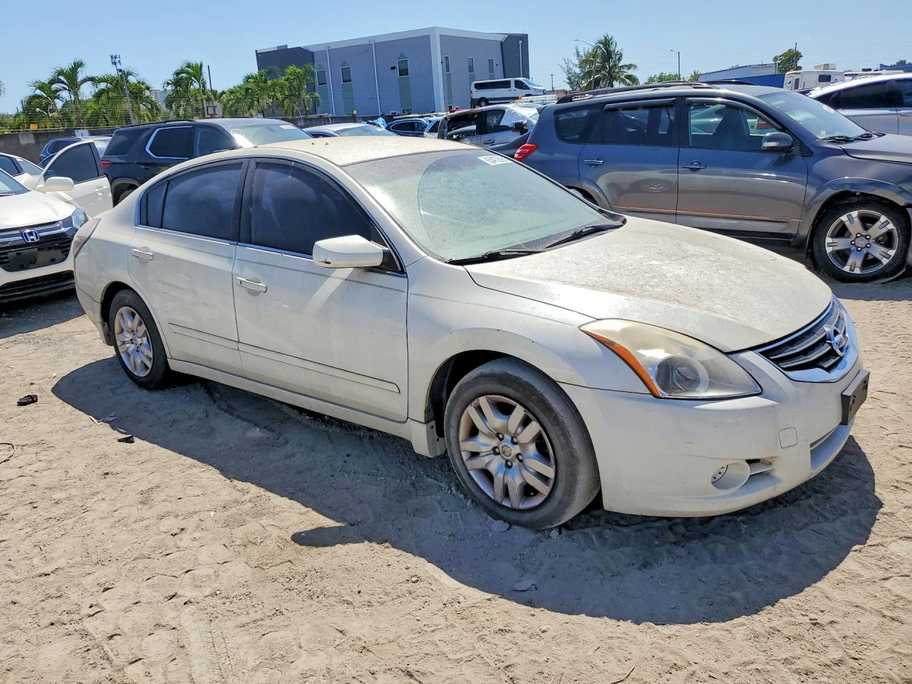 2012 Nissan Altima 2.5 White vin: 1N4AL2AP1CN569813