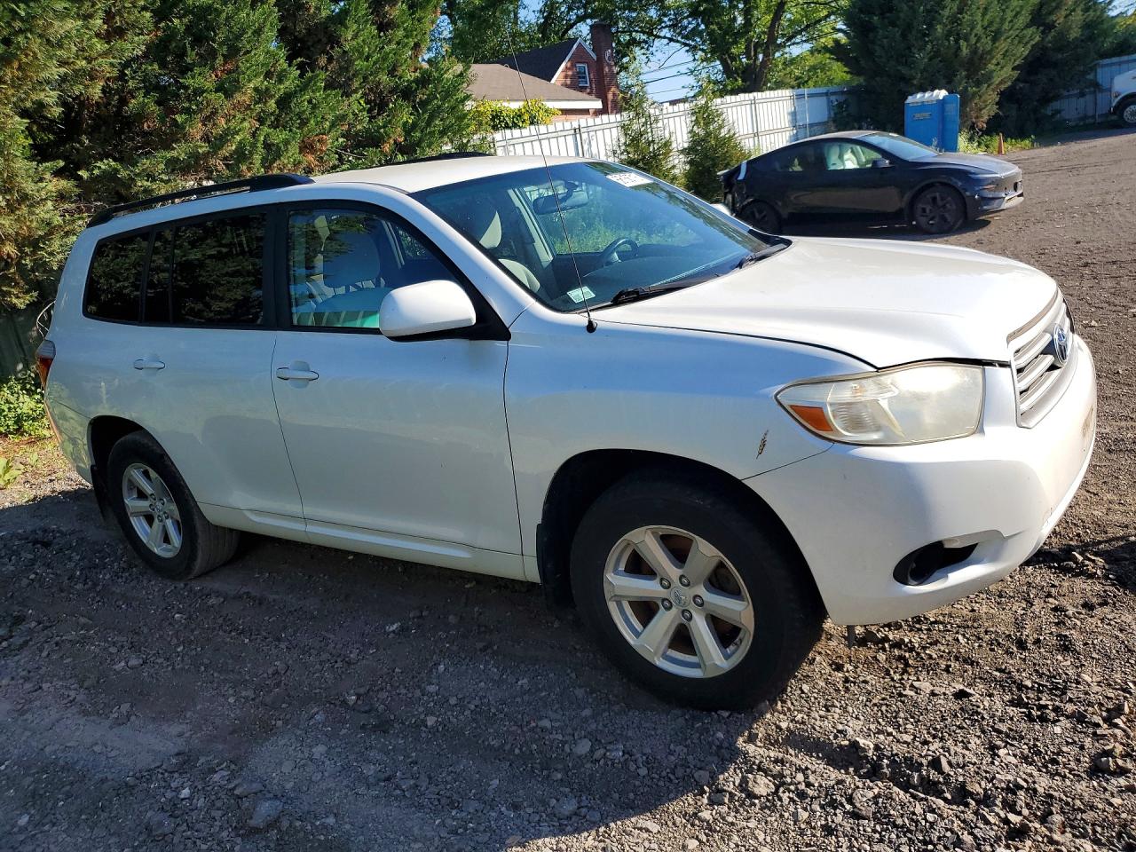 2009 Toyota Highlander Base White vin: JTEES41A692148343