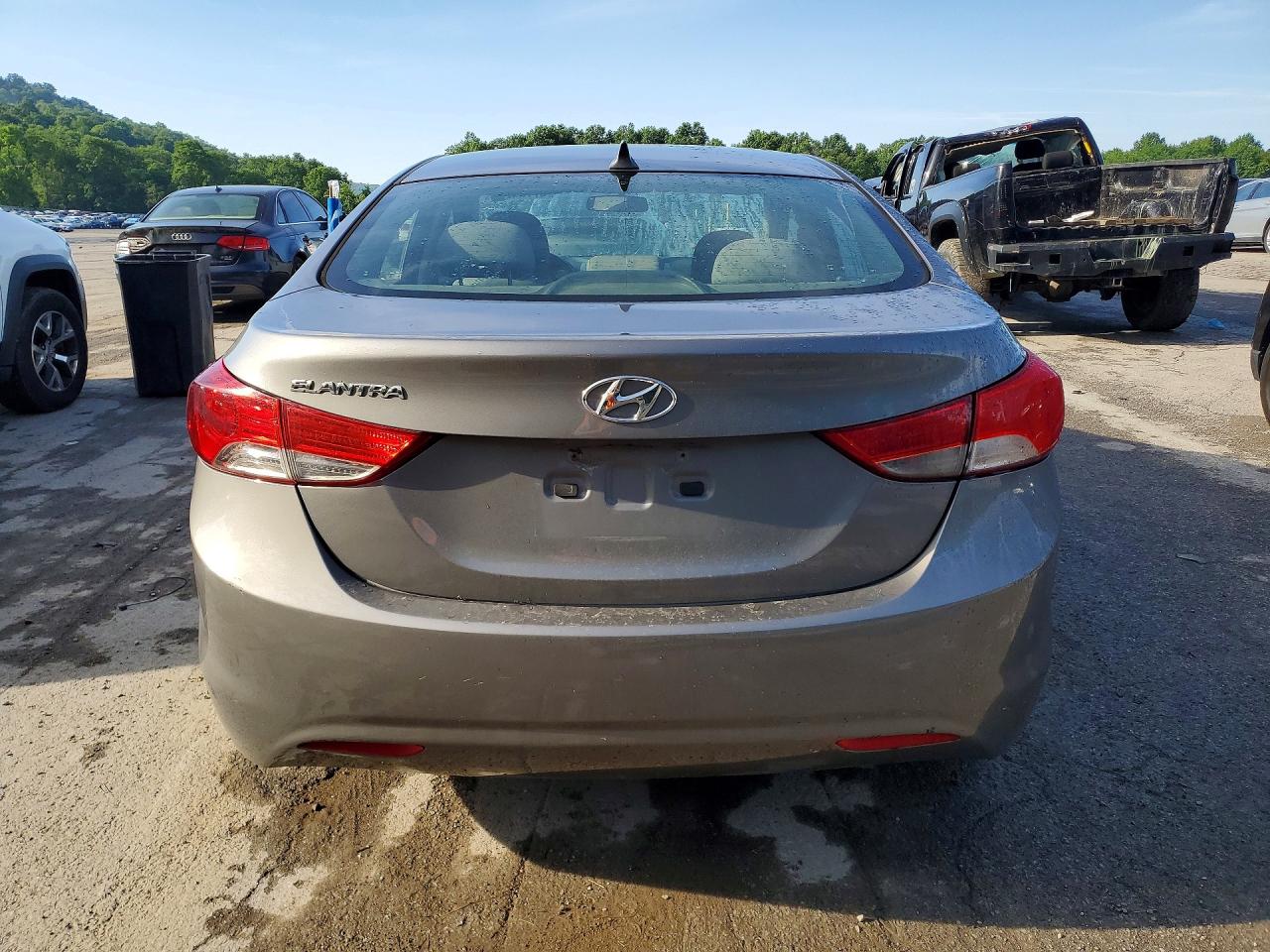 2013 Hyundai Elantra Gls Gray vin: 5NPDH4AE2DH416457