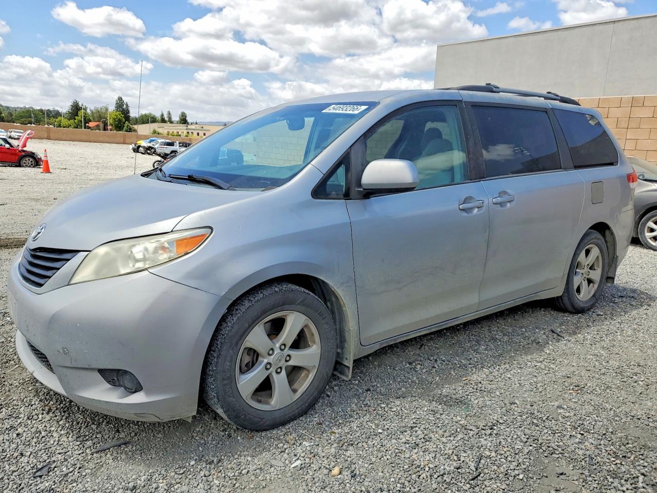 2012 Toyota Sienna Le Silver vin: 5TDKK3DC6CS216204