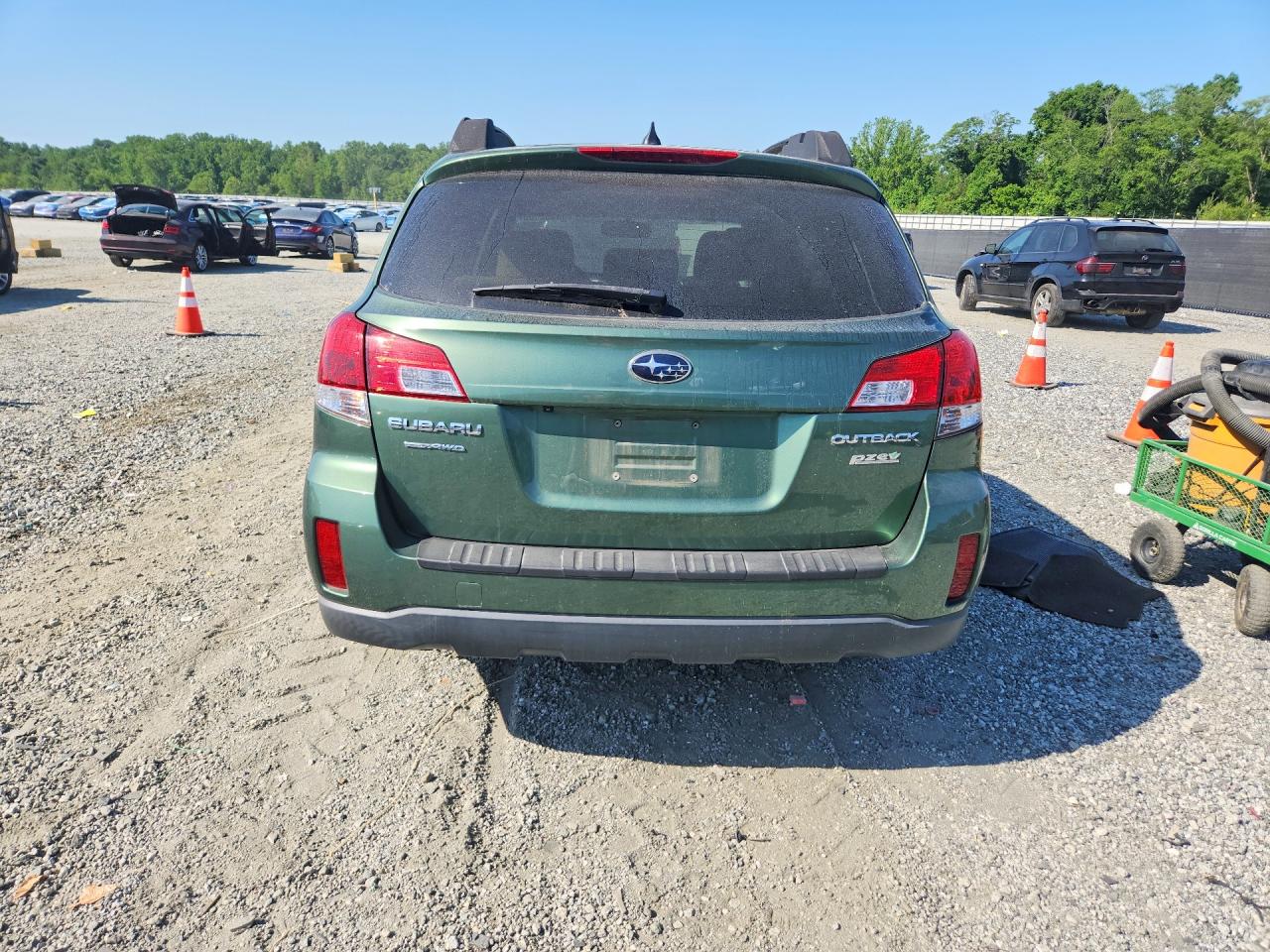 2013 Subaru Outback 2.5i Limited Green vin: 4S4BRBKC3D3321905