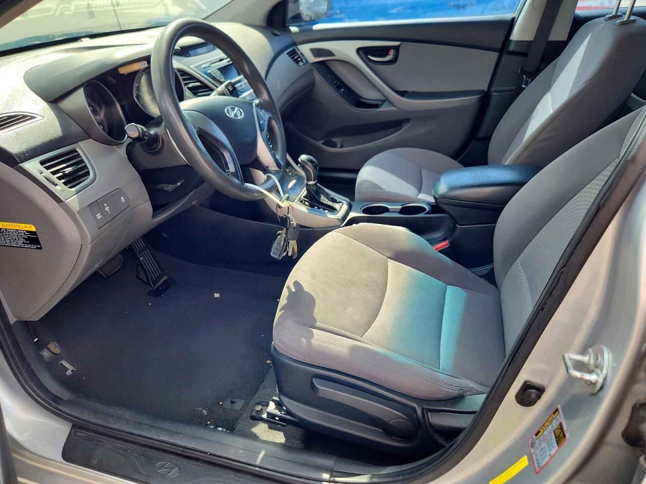 2014 Hyundai Elantra Se Silver vin: 5NPDH4AE4EH489668