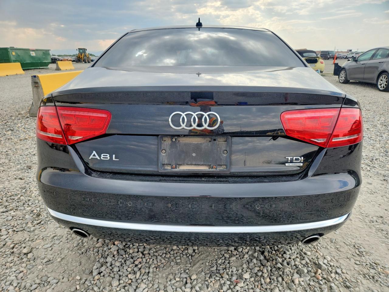 2014 Audi A8 L Tdi Quattro Черный vin: WAURMAFD9EN000842