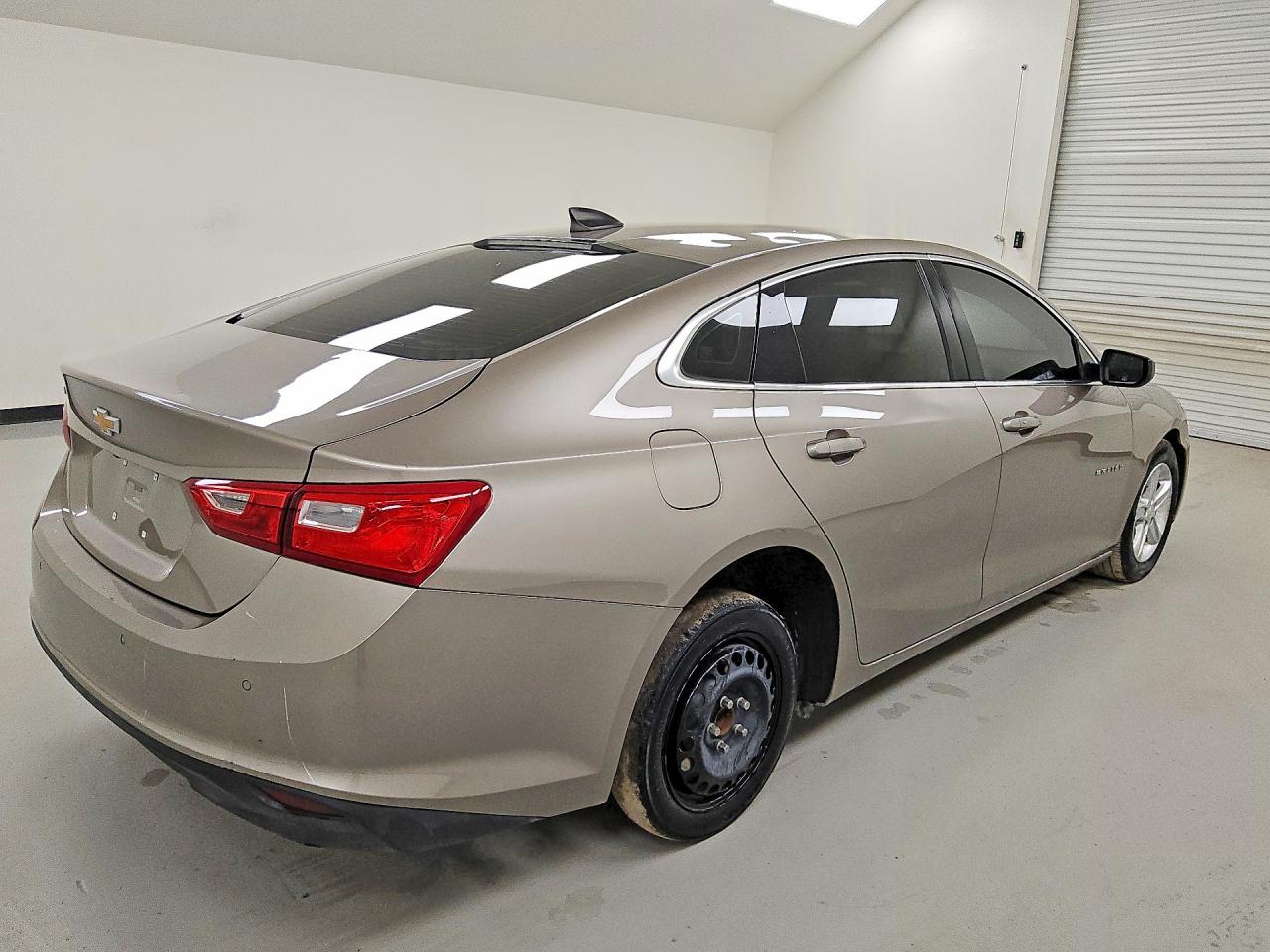 2024 Chevrolet Malibu Ls Золотой vin: 1G1ZB5ST1RF137828