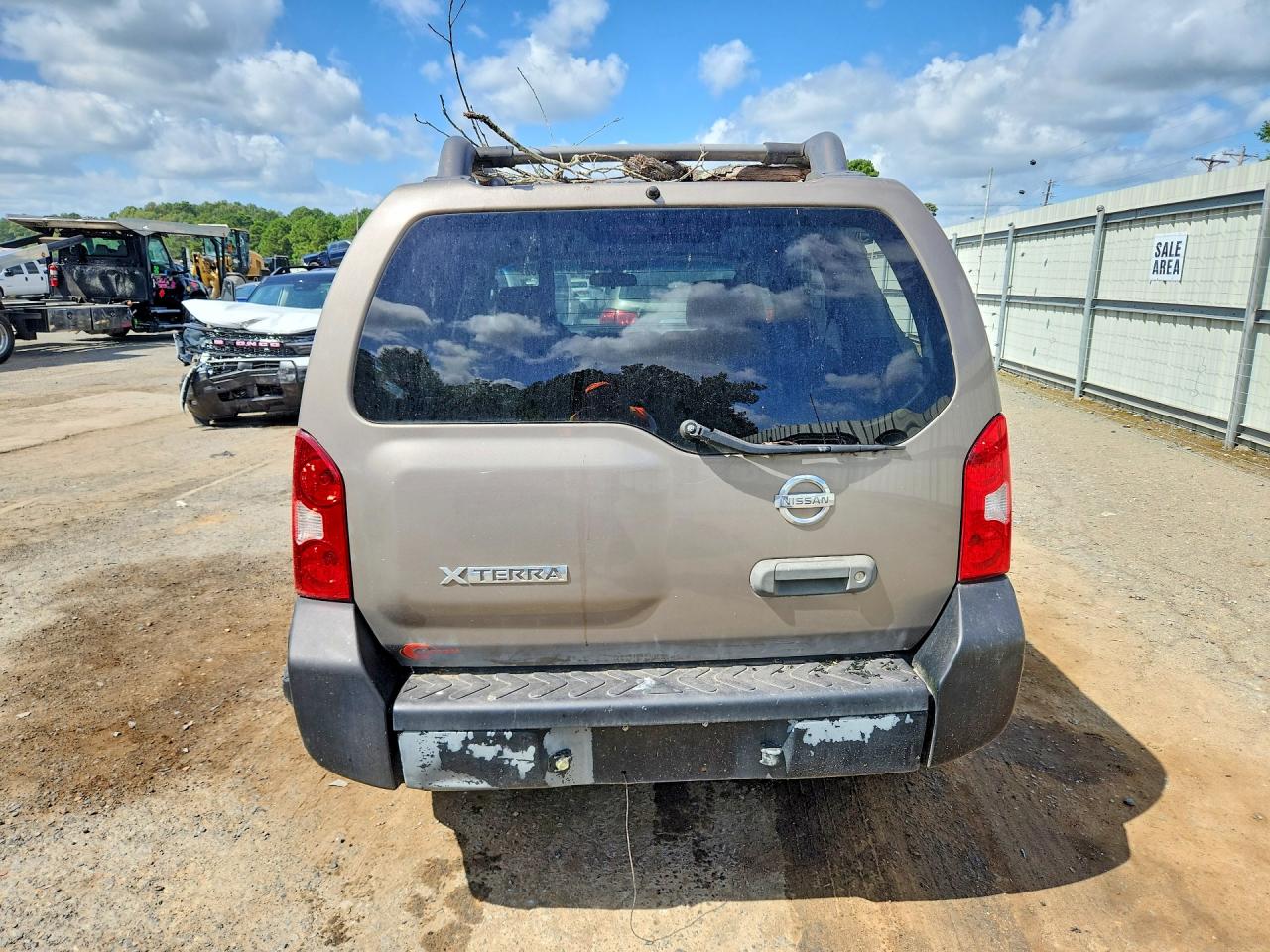 2007 Nissan Xterra X Желто-коричневый vin: 5N1AN08U87C542139