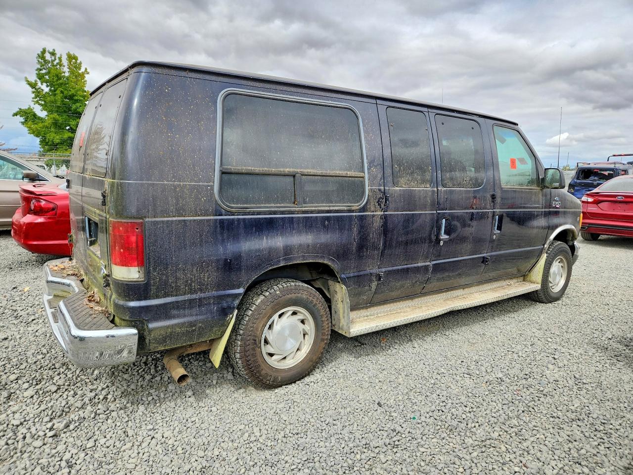 2000 Ford Econoline E150 Van Blue vin: 1FDRE14L3YHB69313