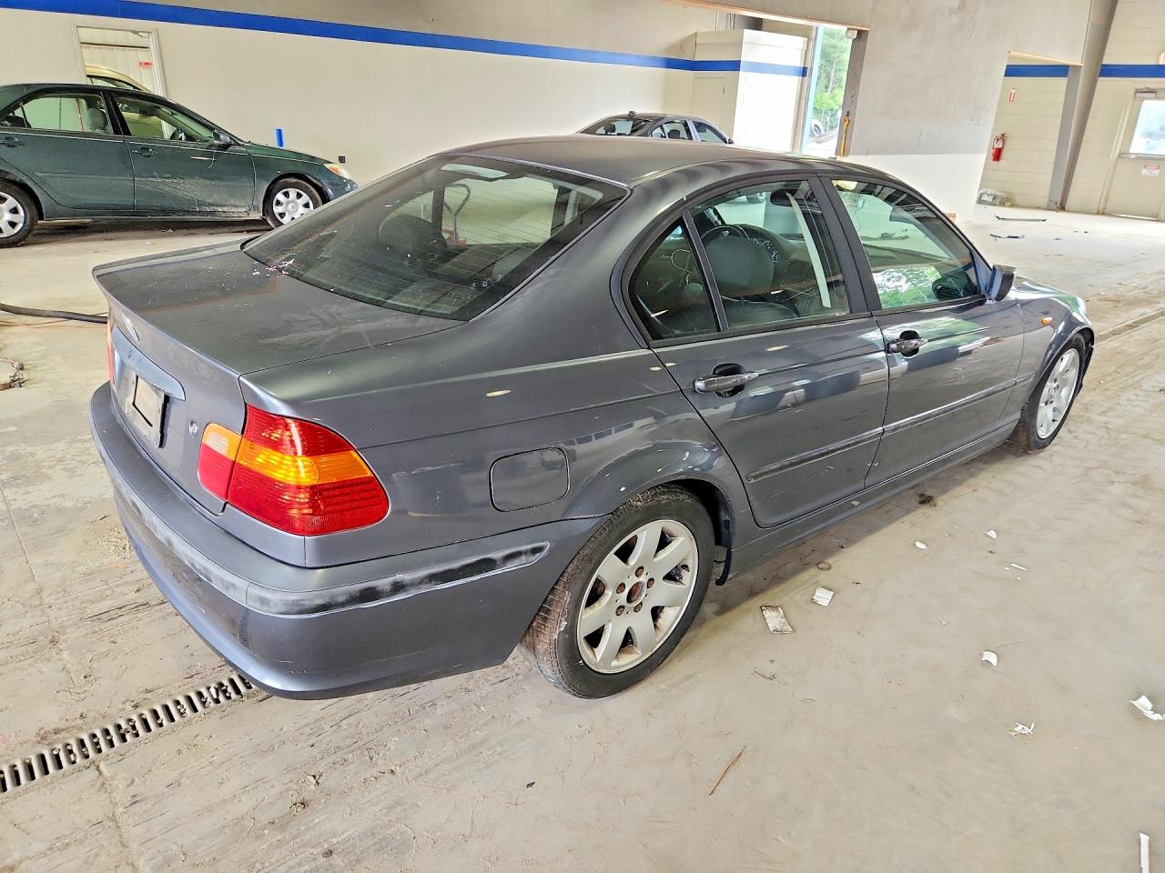 2002 Bmw 325 I Gray vin: WBAET37492NJ21457