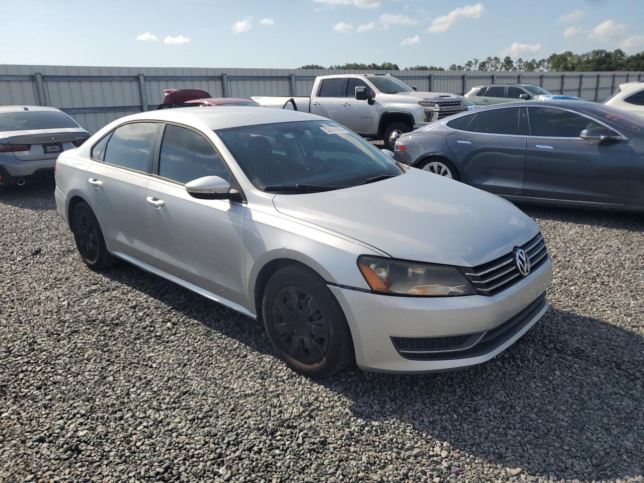 2012 Volkswagen Passat S Silver vin: 1VWAP7A3XCC031368