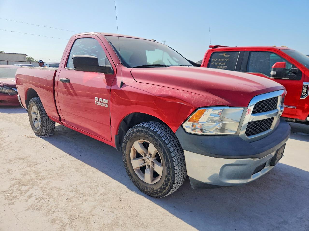 2014 Ram 1500 St Red vin: 3C6JR6AG9EG240246