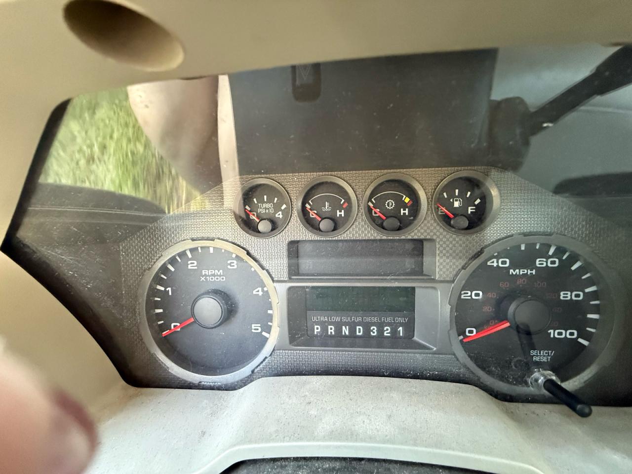 2008 Ford F550 Super Duty Белый vin: 1FDAF56R38EE31755