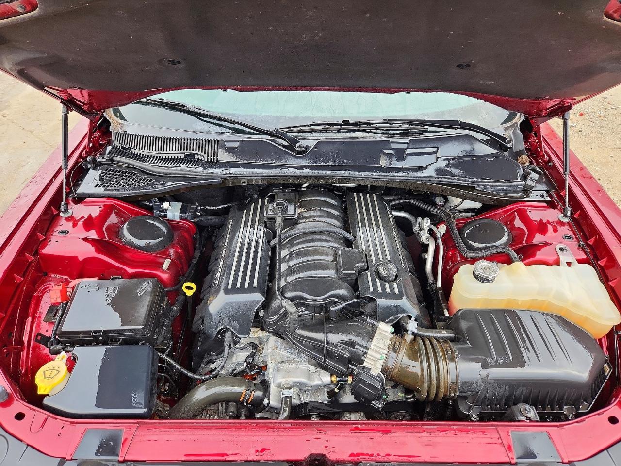 2019 Dodge Challenger R Maroon vin: 2C3CDZFJ6KH750172