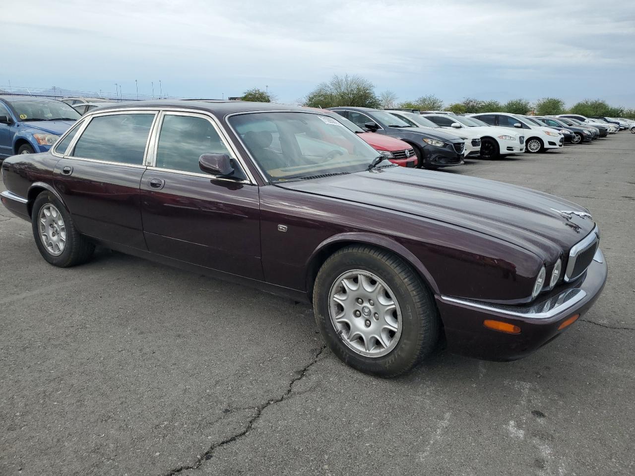 2000 Jaguar Xj8 L Коричневый vin: SAJDA23C9YLF18784