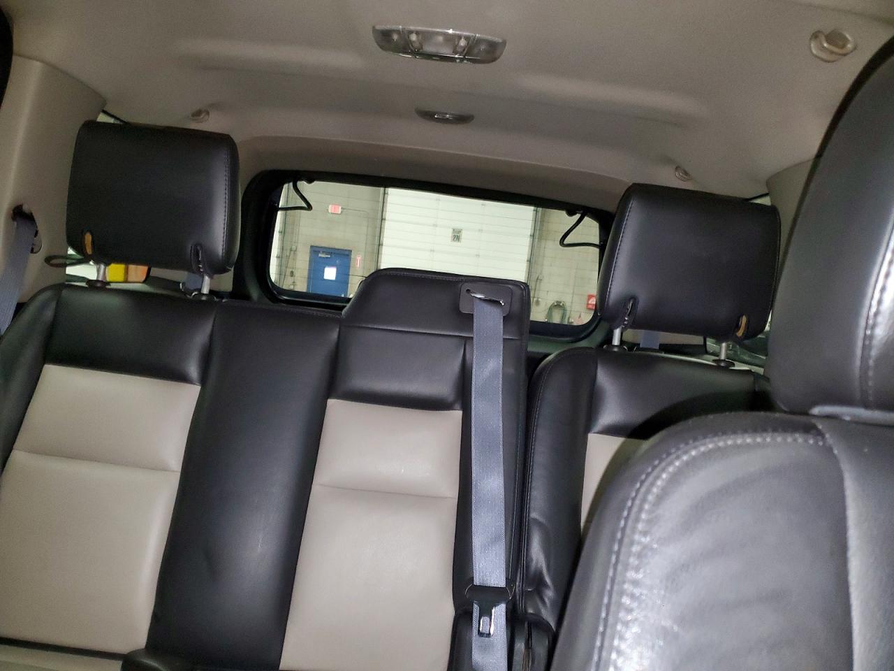 2007 Ford Explorer Xlt Silver vin: 1FMEU73837UB23634