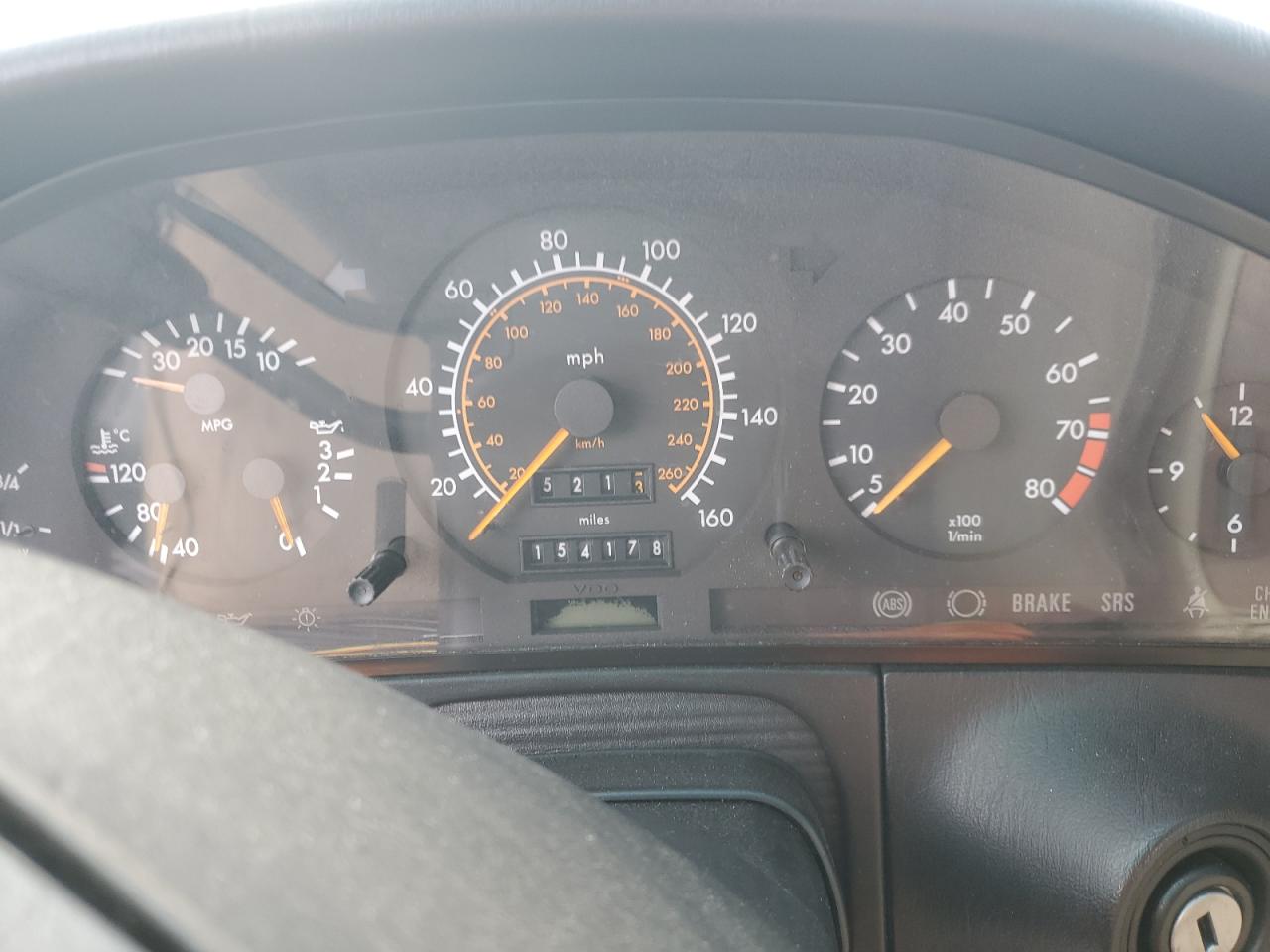 1993 Mercedes-benz 300 Se Зеленый vin: WDBGA32E8PA125613