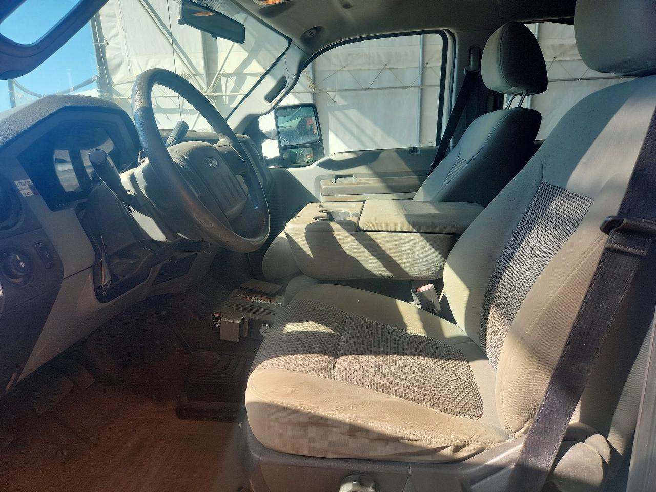 2012 Ford F350 Super Duty White vin: 1FDWW3FT2CEC27821