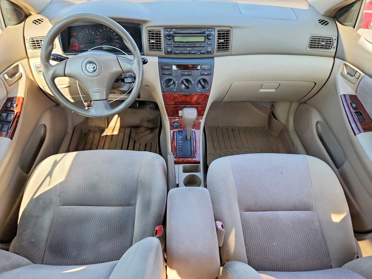 2006 Toyota Corolla Le Red vin: 2T1BR32EX6C560258