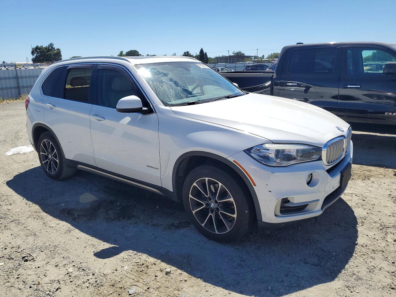 2015 Bmw X5 Xdrive35i White vin: 5UXKR0C56F0P03678