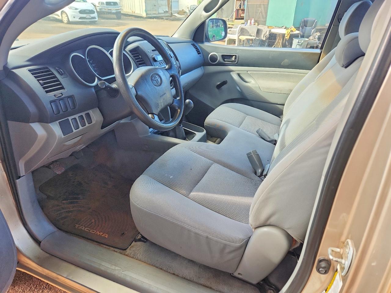 2006 Toyota Tacoma Base Желто-коричневый vin: 5TEPX42N96Z207005