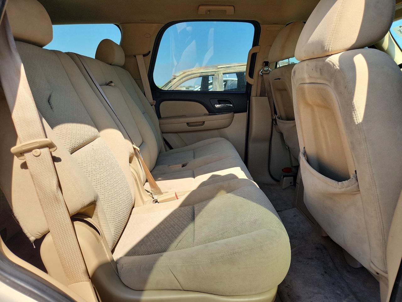 2008 Chevrolet Tahoe C1500 Tan vin: 1GNFC13C68R105511
