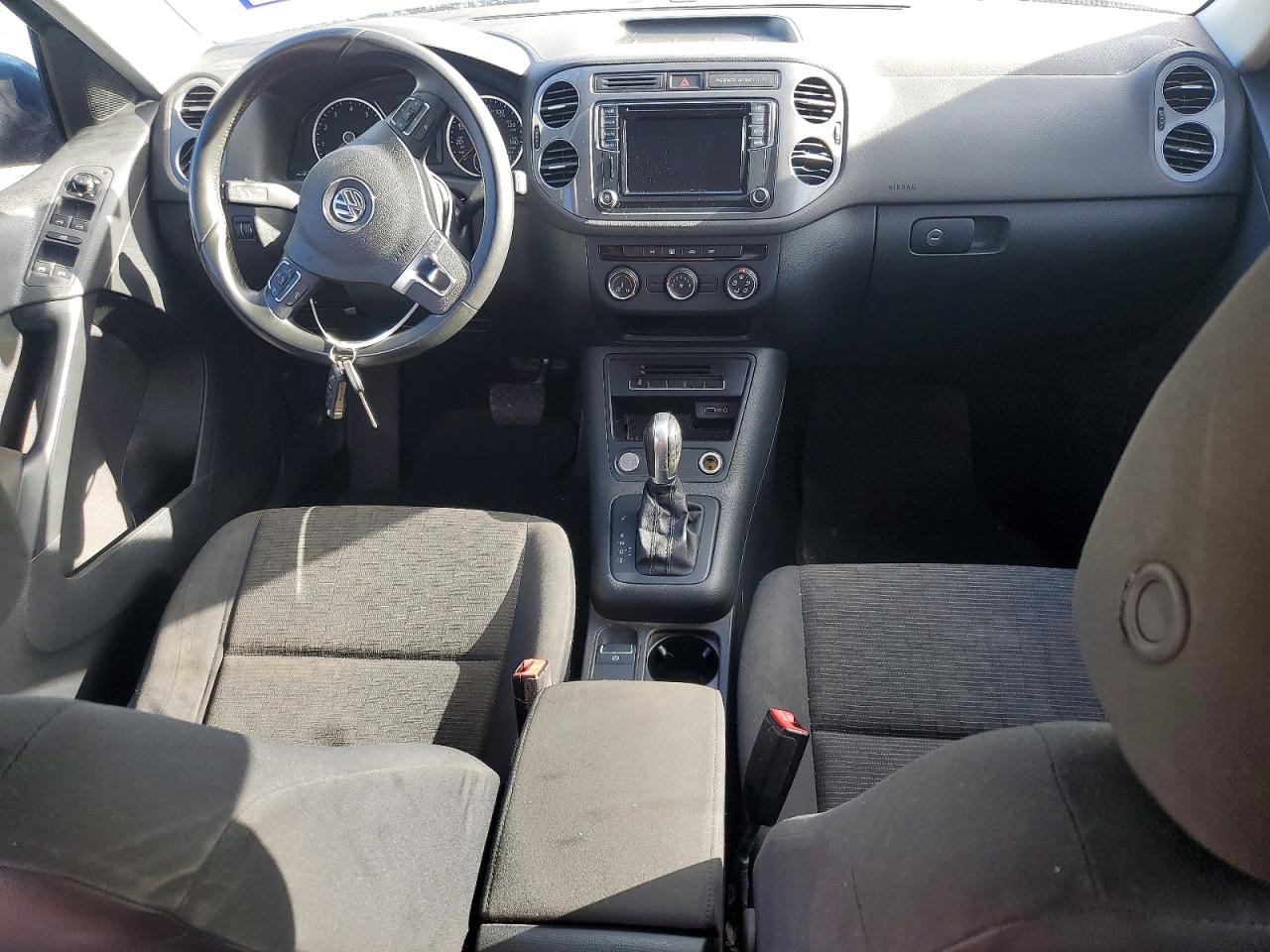 2017 Volkswagen Tiguan S Blue vin: WVGAV7AX8HK045466