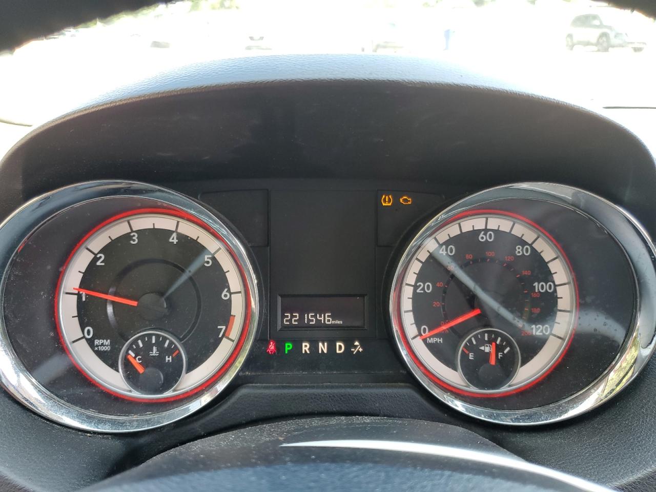 2014 Dodge Grand Caravan Se Burgundy vin: 2C4RDGBG8ER114128 Damage: Warning Light - Engine, On, Unacceptable