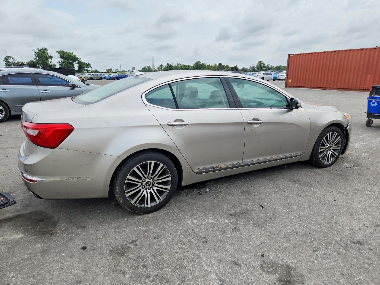 2014 Kia Cadenza Premium Золотой vin: KNALN4D74E5133798