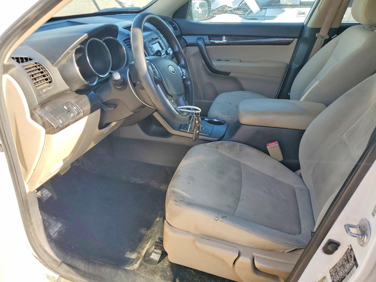 2013 Kia Sorento Lx White vin: 5XYKTDA26DG403455