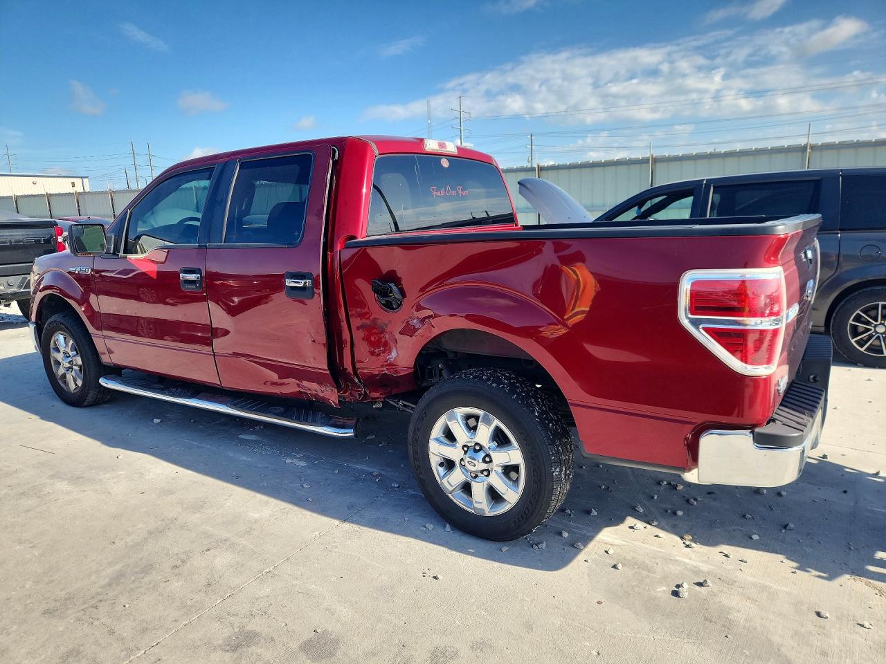2014 Ford F150 Supercrew Red vin: 1FTFW1CF2EKD50532