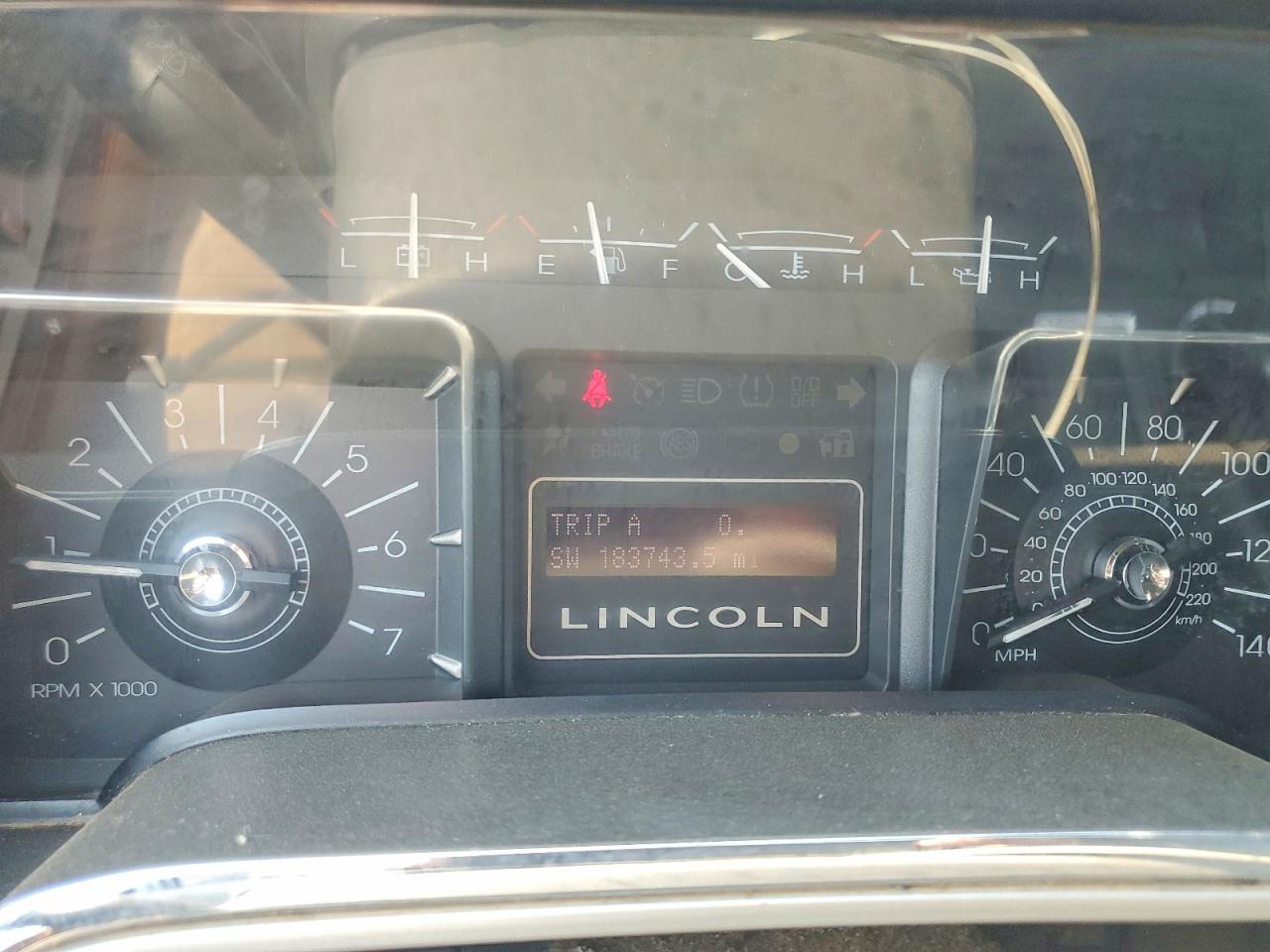 2008 Lincoln Navigator Silver vin: 5LMFU28548LJ06545