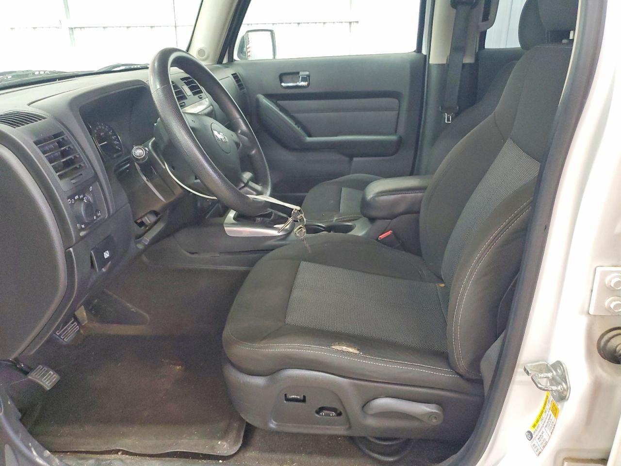 2009 Hummer H3 Белый vin: 5GTEN13E798146732