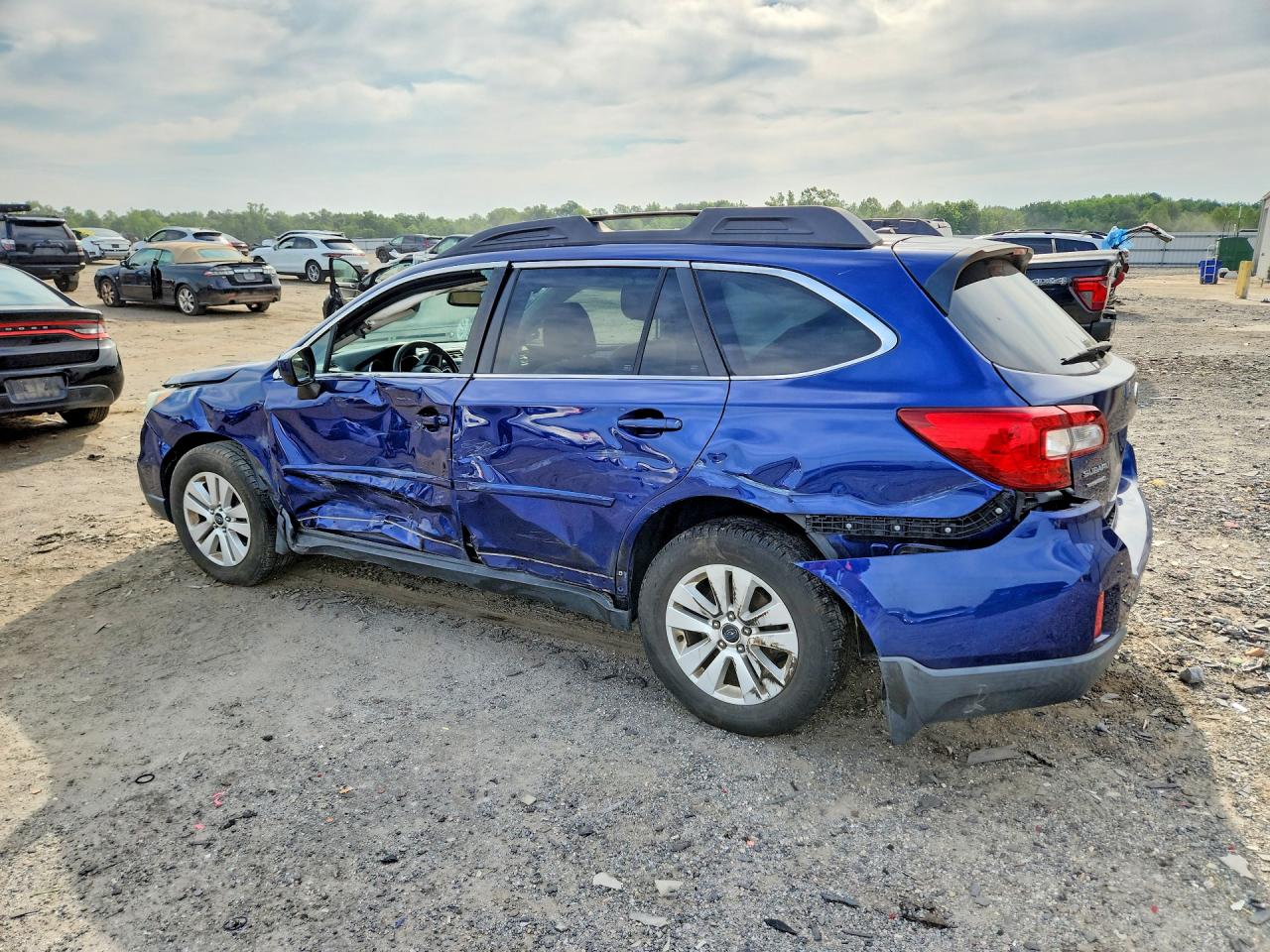 2015 Subaru Outback Blue vin: 4S4BSACCXF3201390