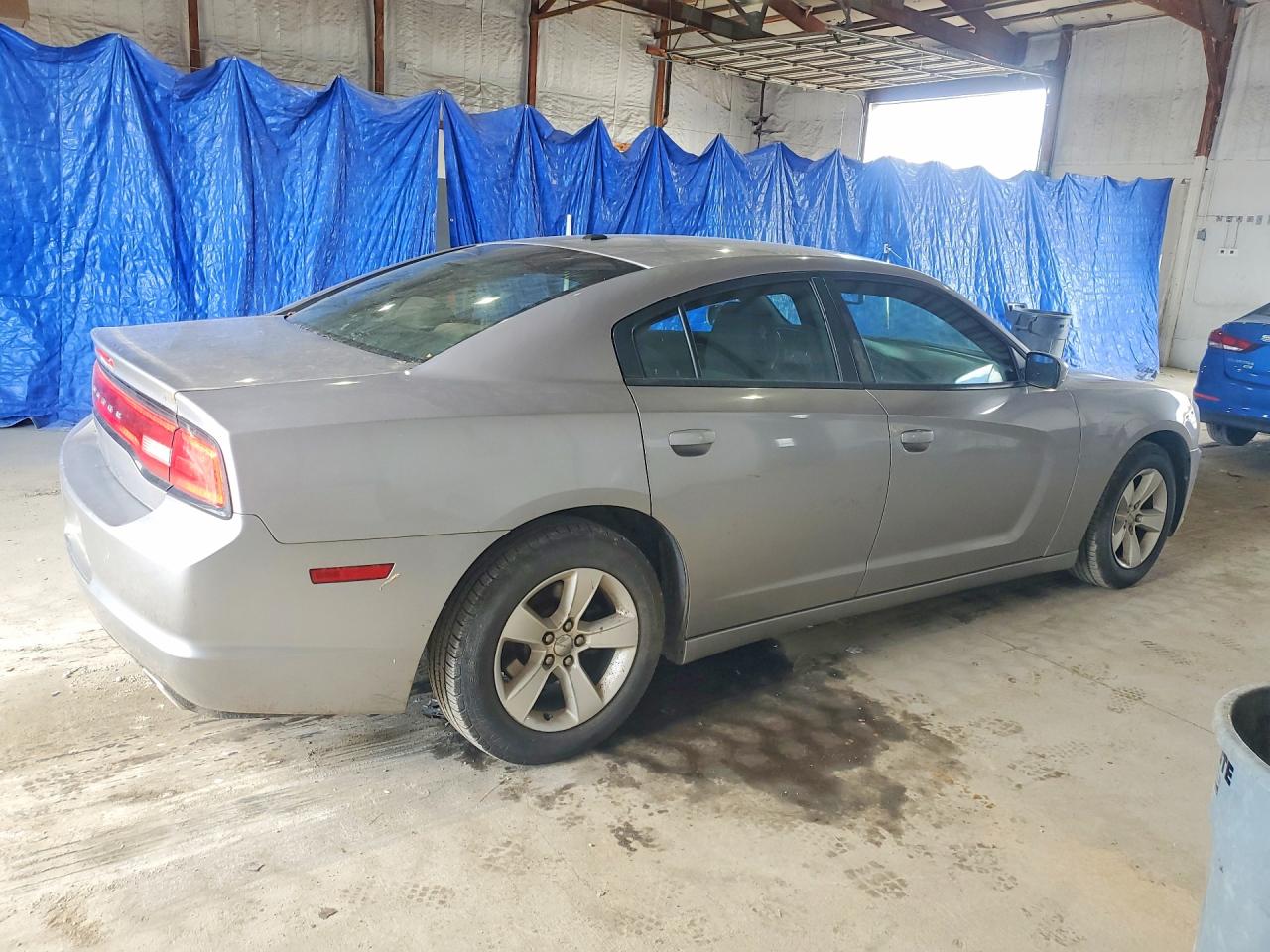 2013 Dodge Charger Se Серебряный vin: 2C3CDXBGXDH690723