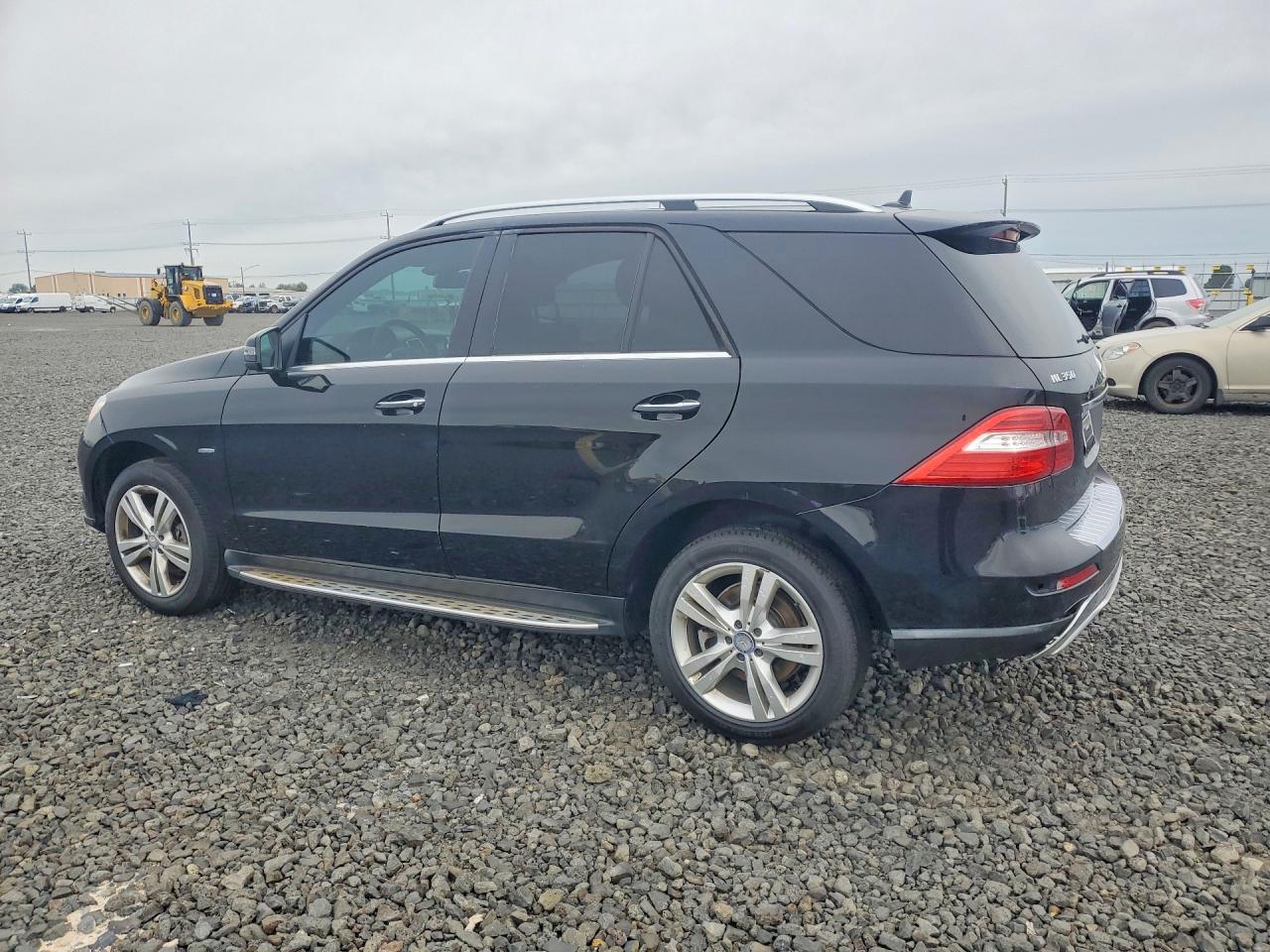 2012 Mercedes-benz Ml 350 4matic Черный vin: 4JGDA5HB2CA058610