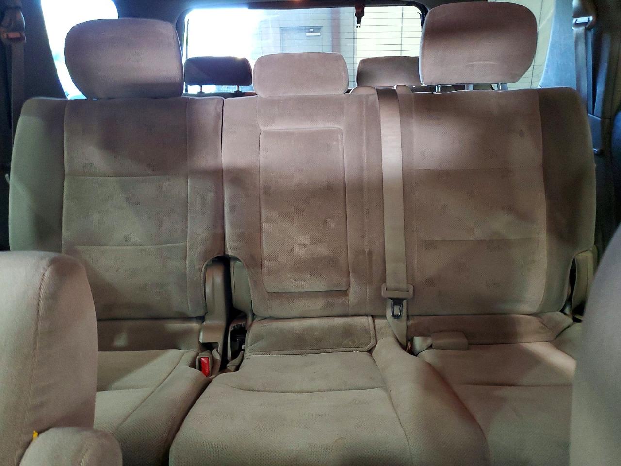 2007 Toyota Sequoia Sr5 Beige vin: 5TDBT44A57S290513