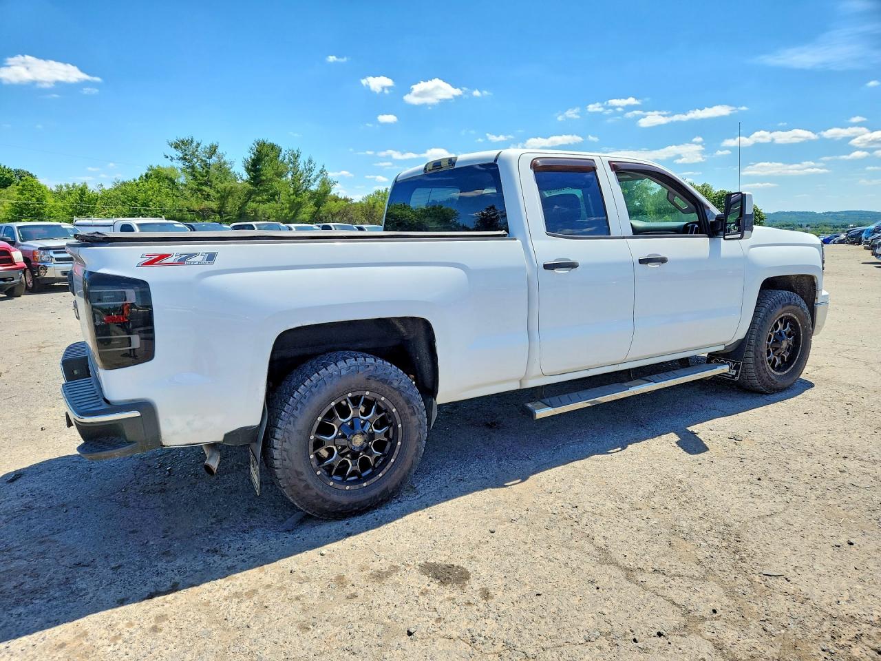 2014 Chevrolet Silverado K1500 Lt White vin: 1GCVKREC8EZ197364