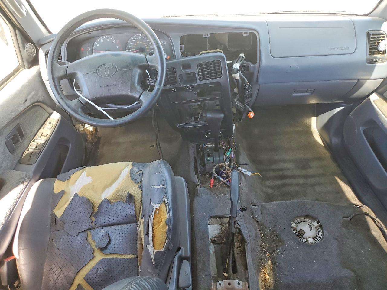 1999 Toyota 4runner Sr5 Серебряный vin: JT3GN86RXX0119614