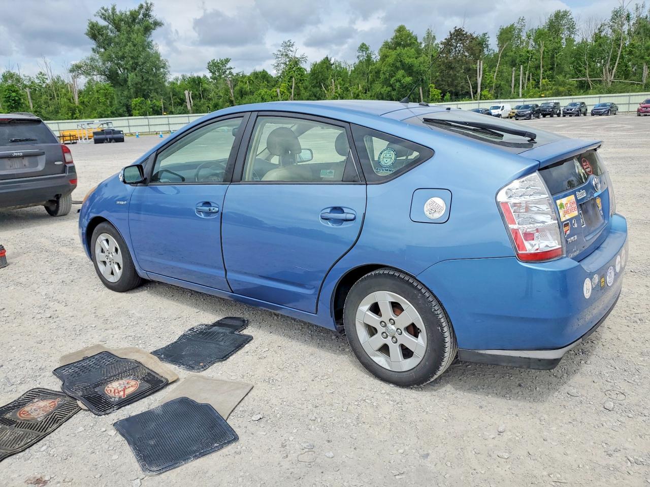 2008 Toyota Prius Base Blue vin: JTDKB20UX87787236