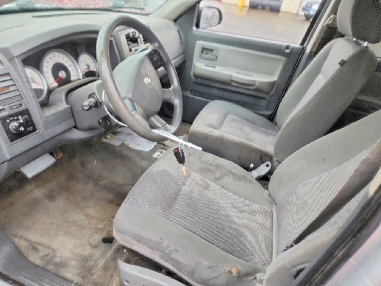 2007 Dodge Dakota Quad Slt Silver vin: 1D7HE48K87S127021