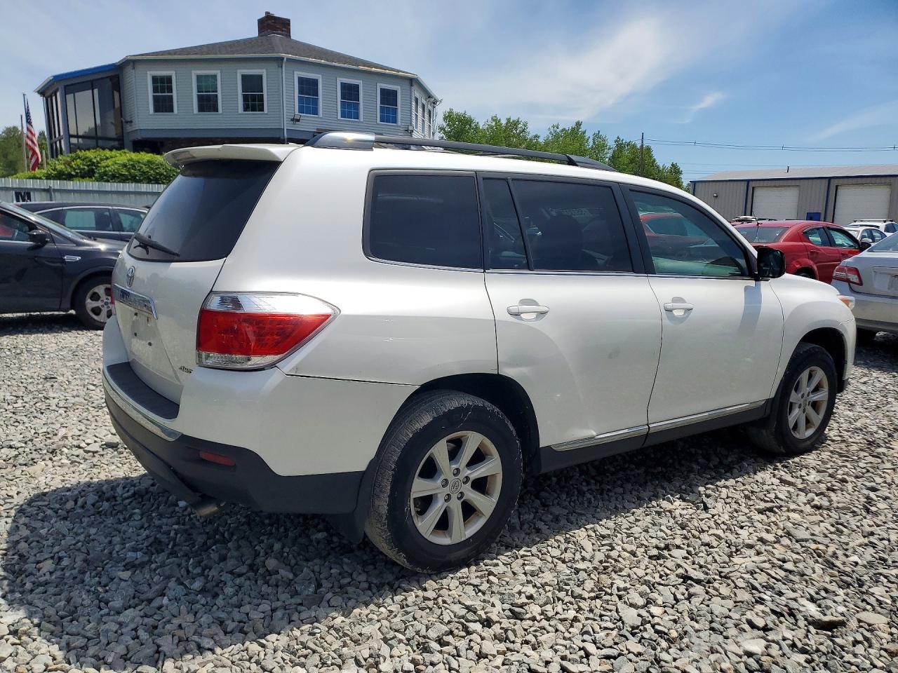 2012 Toyota Highlander Se Белый vin: 5TDBK3EH4CS094923