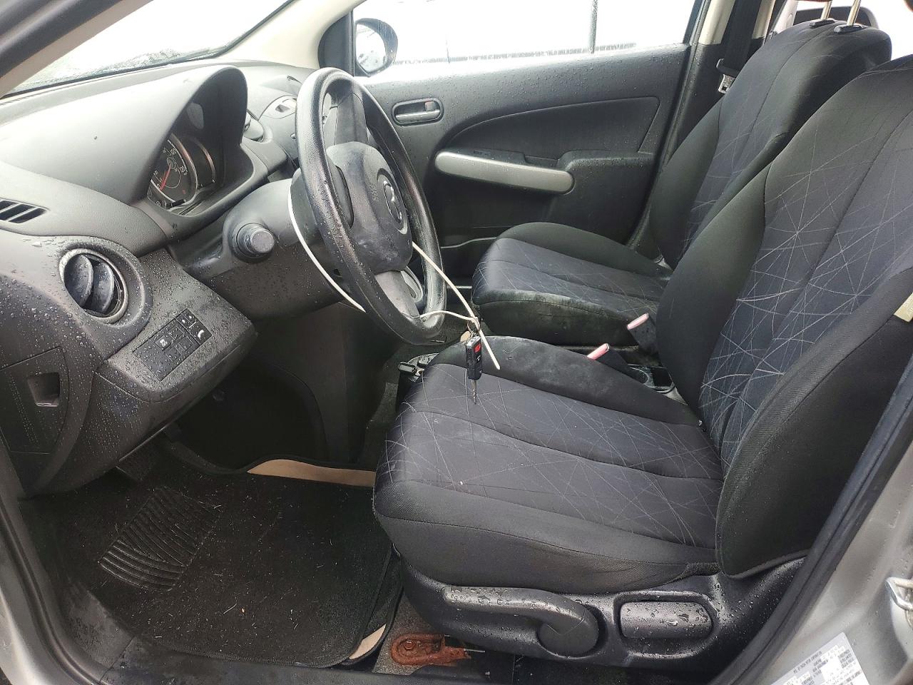 2014 Mazda Mazda2 Sport Серебряный vin: JM1DE1KZ1E0176695