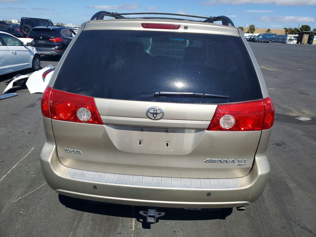 2006 Toyota Sienna Xle 7 Passenger Gold vin: 5TDBA22C36S070073