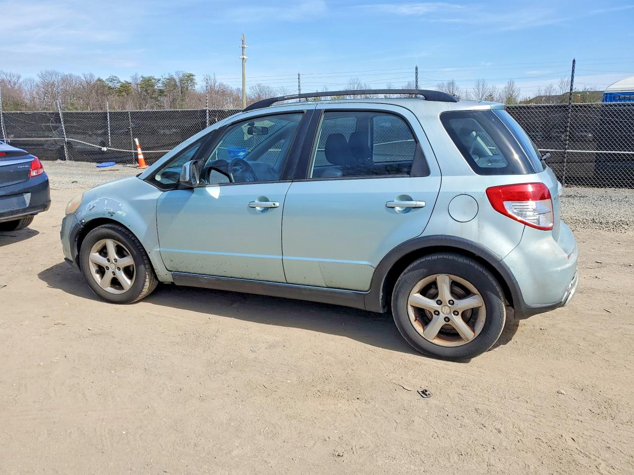 2009 Suzuki Sx4 Technology Blue vin: JS2YB413096201023