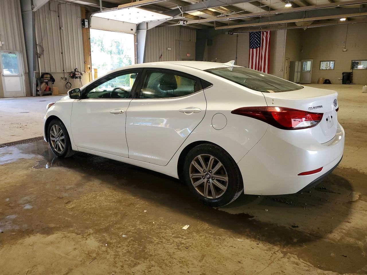 2015 Hyundai Elantra Se White vin: 5NPDH4AE0FH643746