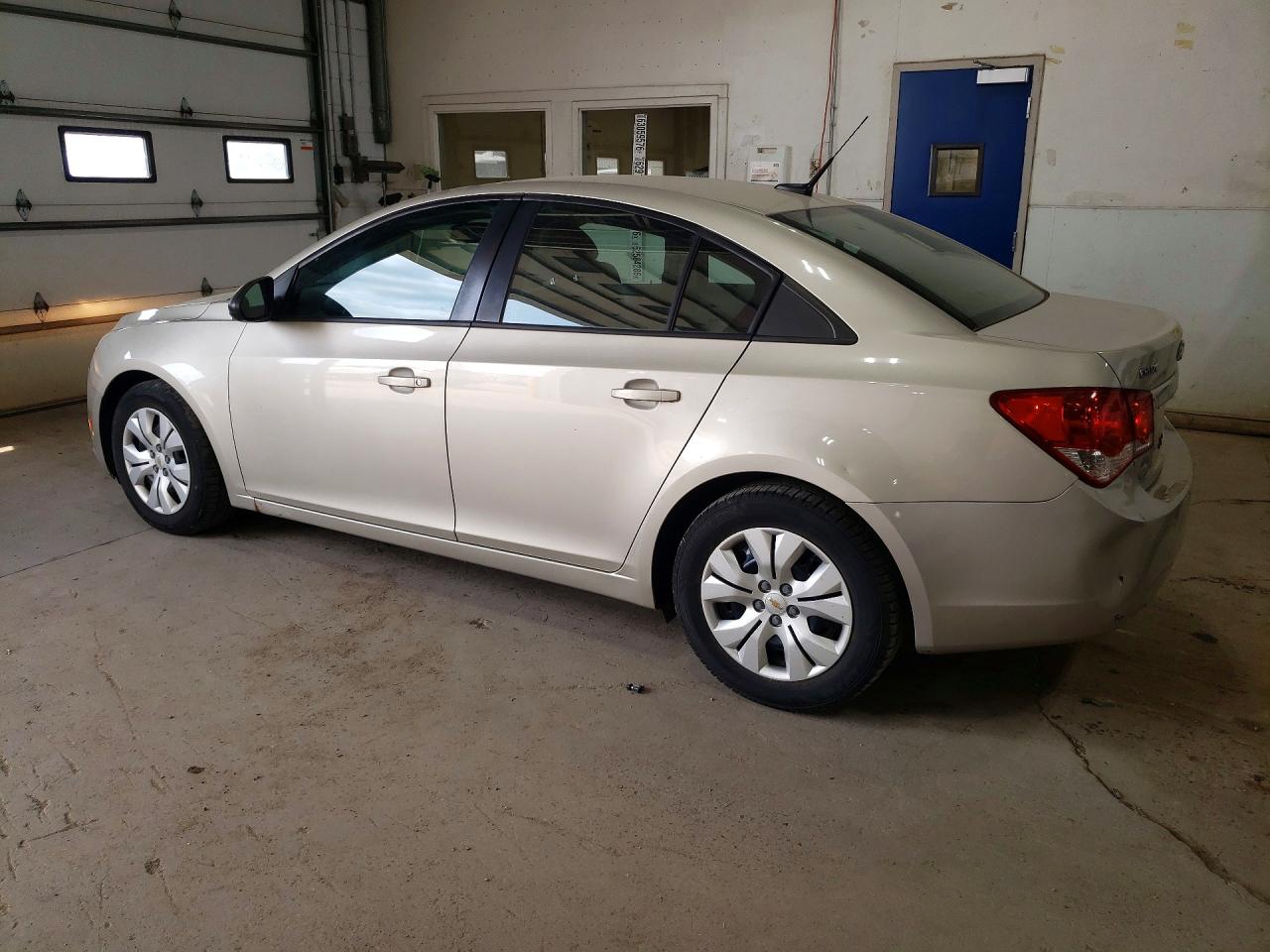 2014 Chevrolet Cruze Ls Beige vin: 1G1PA5SH4E7452102