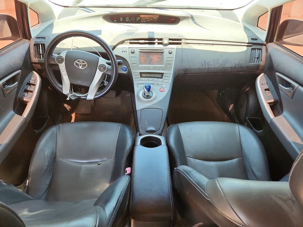2012 Toyota Prius Four White vin: JTDKN3DU0C5387570