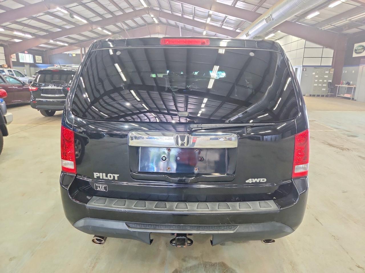 2015 Honda Pilot Exl Черный vin: 5FNYF4H50FB030263