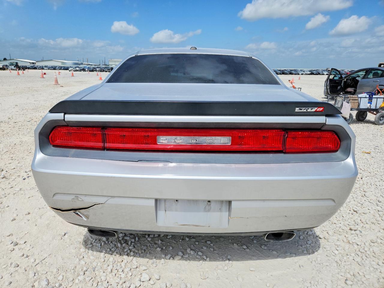 2010 Dodge Challenger Srt-8 Silver vin: 2B3CJ7DWXAH102762