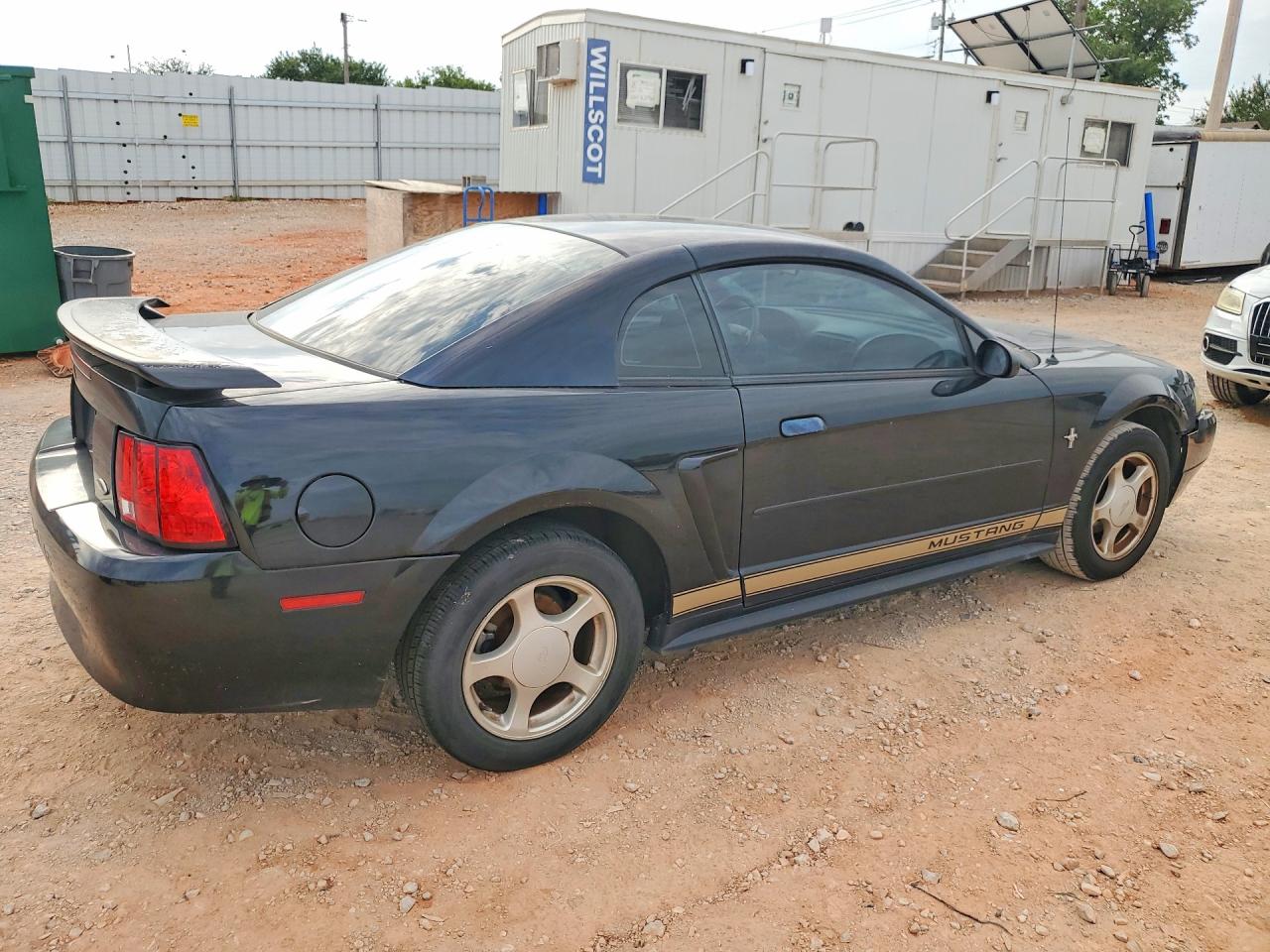 2002 Ford Mustang Black vin: 1FAFP40402F198293