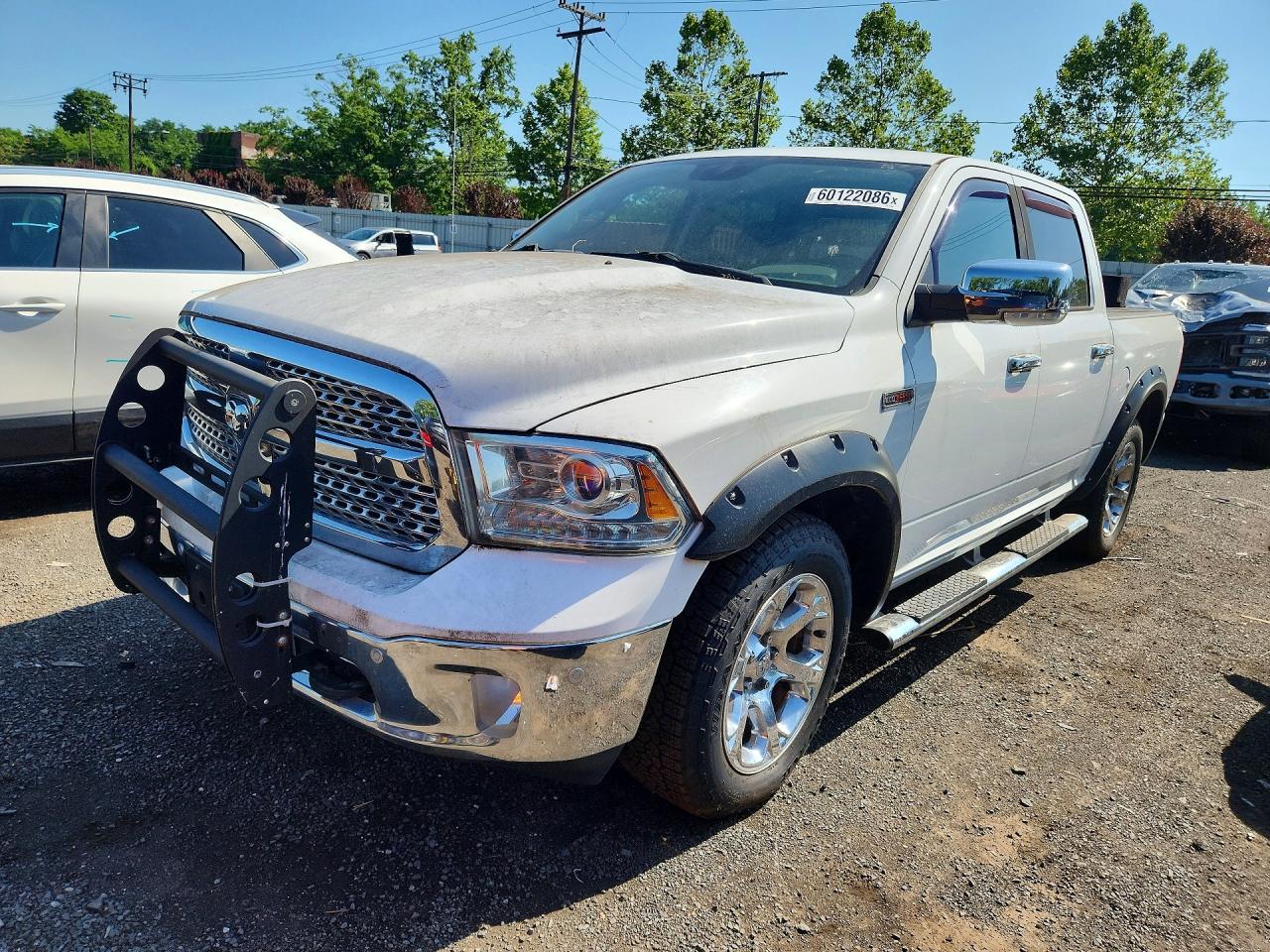 2015 Ram 1500 Laramie White vin: 1C6RR7NMXFS531616