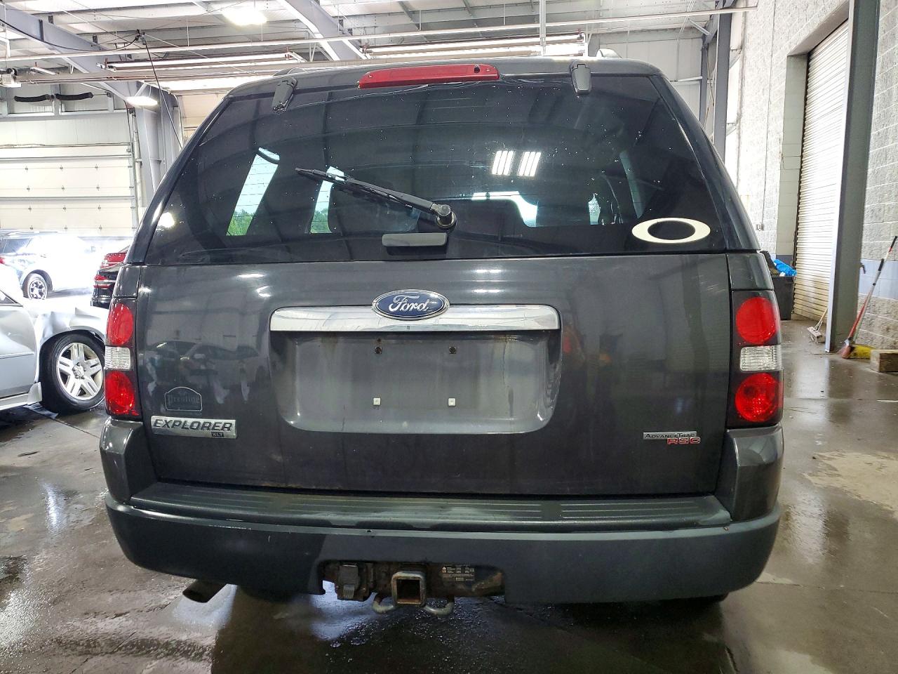 2007 Ford Explorer Xlt Угольный vin: 1FMEU73E87UB28351